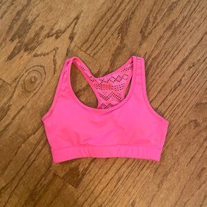 Zyia Paden, sports bra, hot pink
